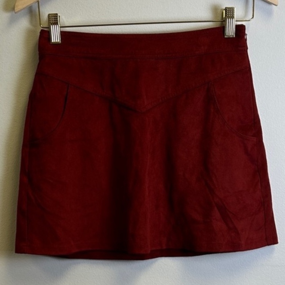 Forever 21 Burgundy Skirt Women’s Small